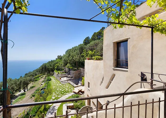 Agriturismo Bricco Finale Ligure